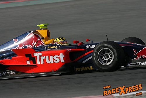 Renger in debuteerd in GP2 race